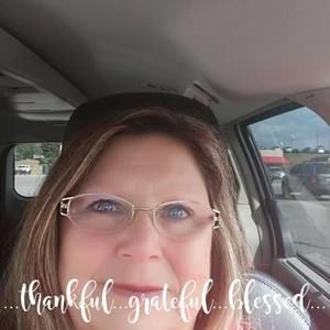 Meet your Posher, Debra